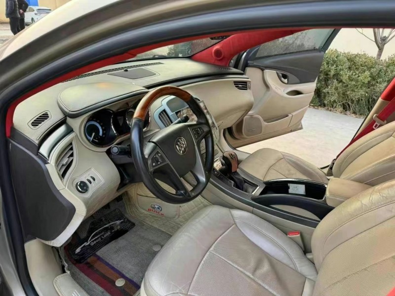 徐州11年别克君越5