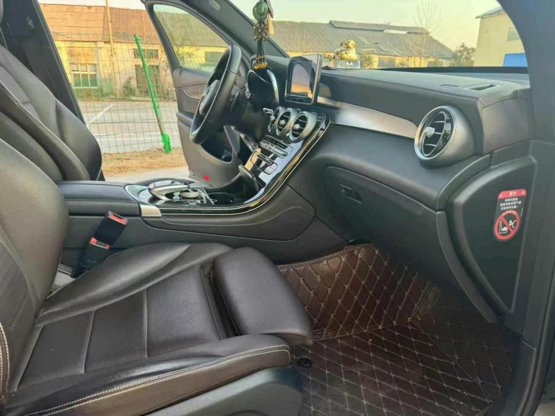 徐州17年奔驰GLC4