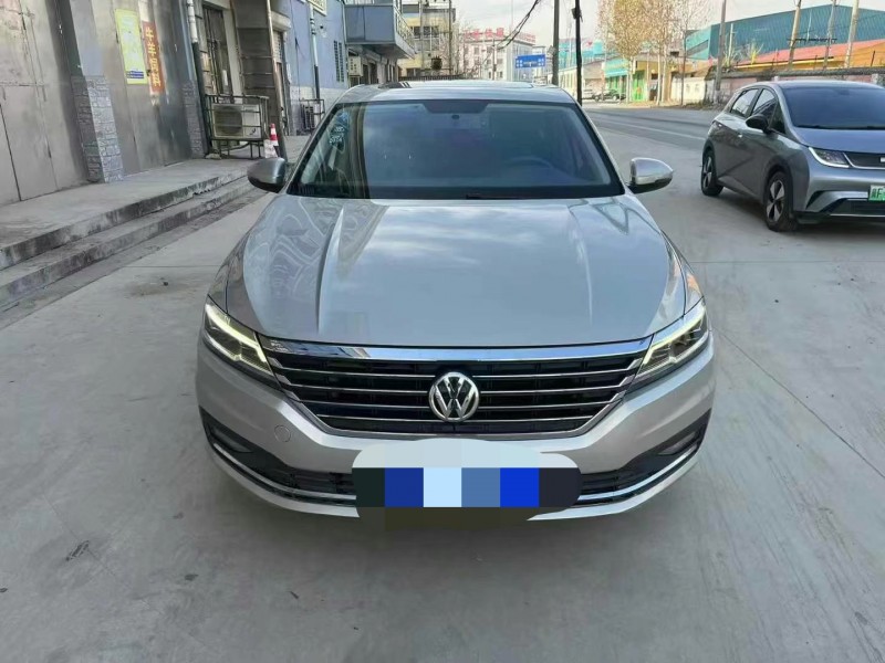 保定20年大众朗逸1