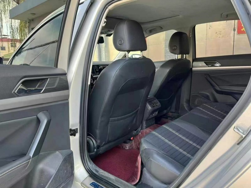 保定20年大众朗逸6