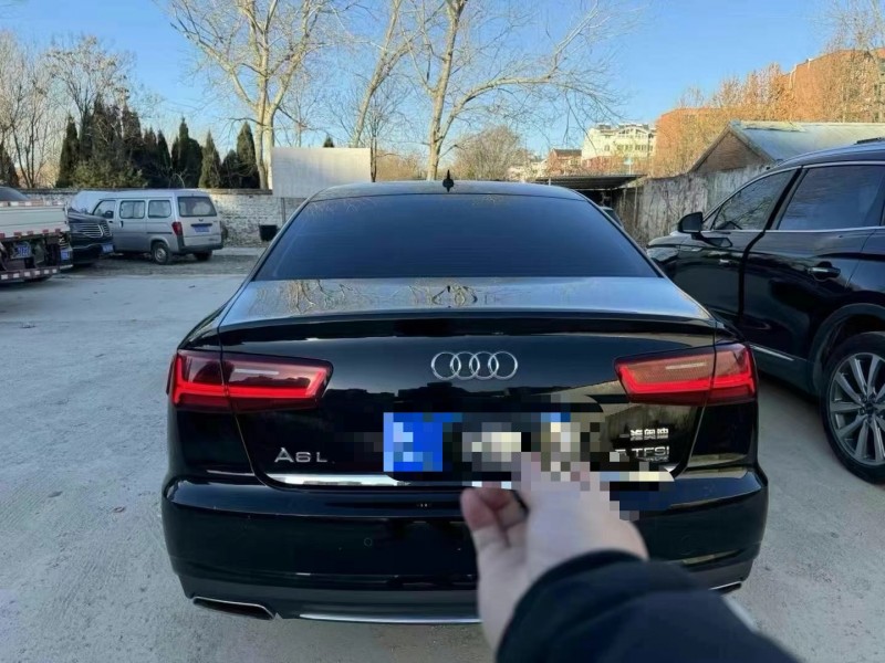 济宁17年奥迪A6L9