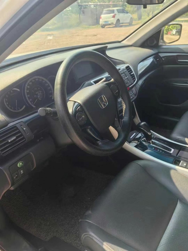 保定16年本田雅阁7