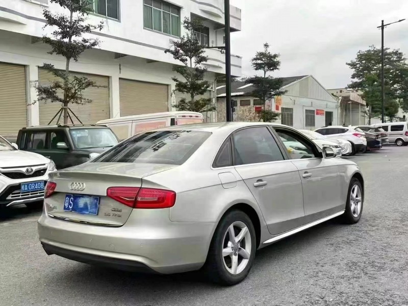 广州15年奥迪A4L4