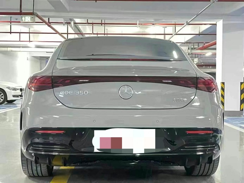广州23年奔驰EQE8