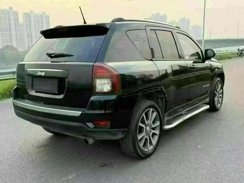保定15年Jeep指南者8