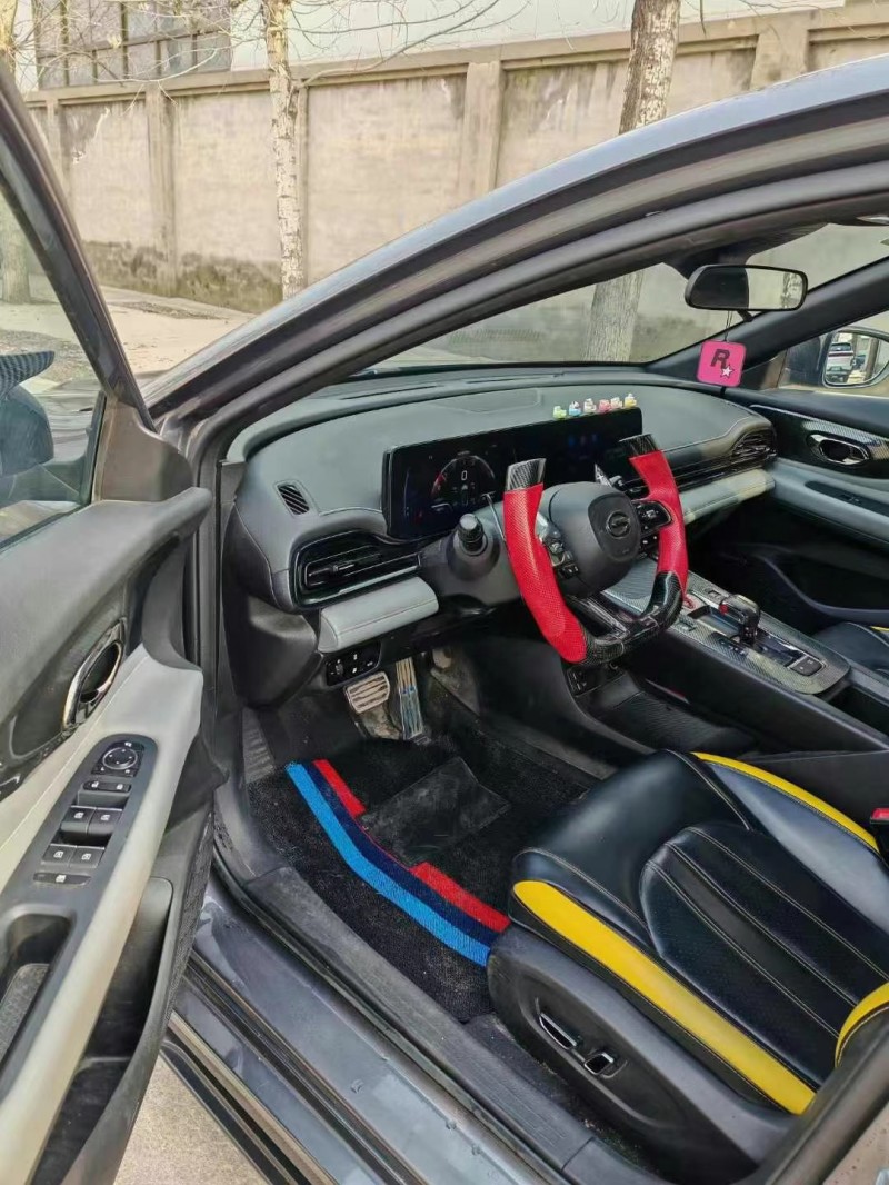 保定22年传祺影豹9