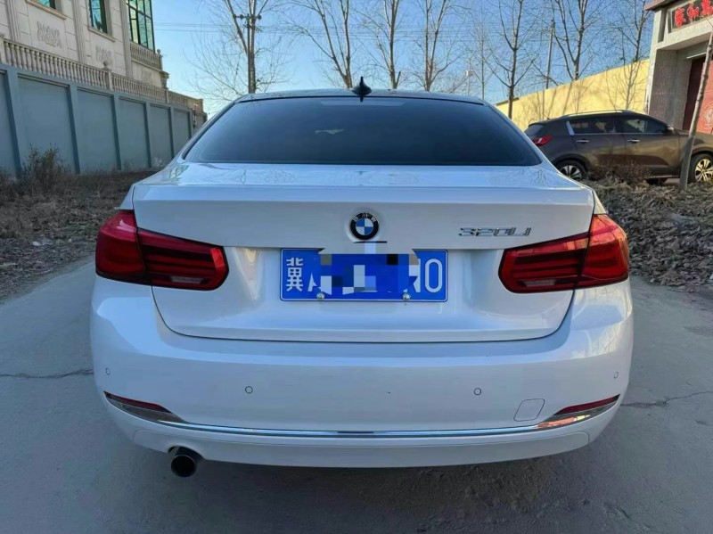 保定16年宝马3系4