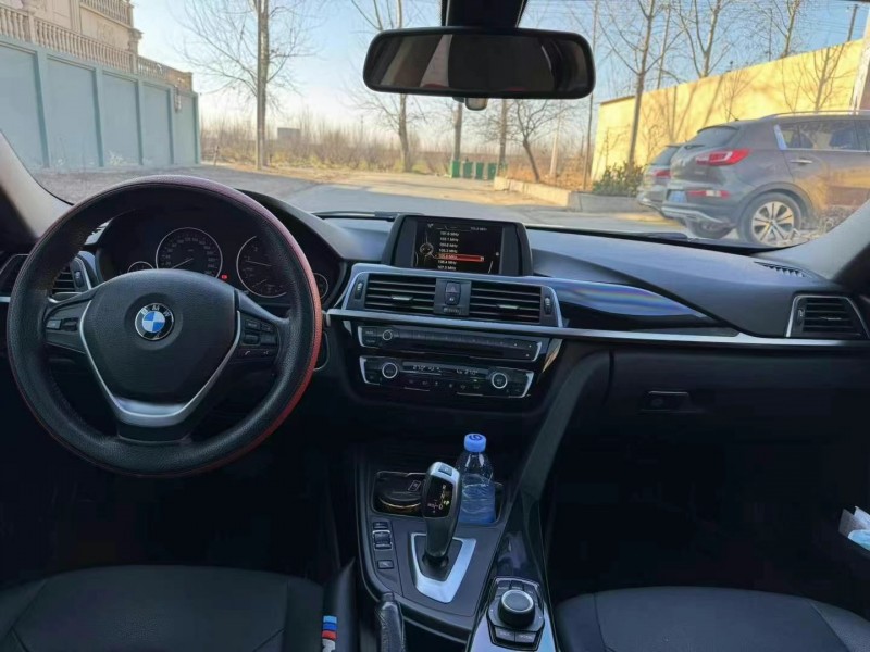 保定16年宝马3系9