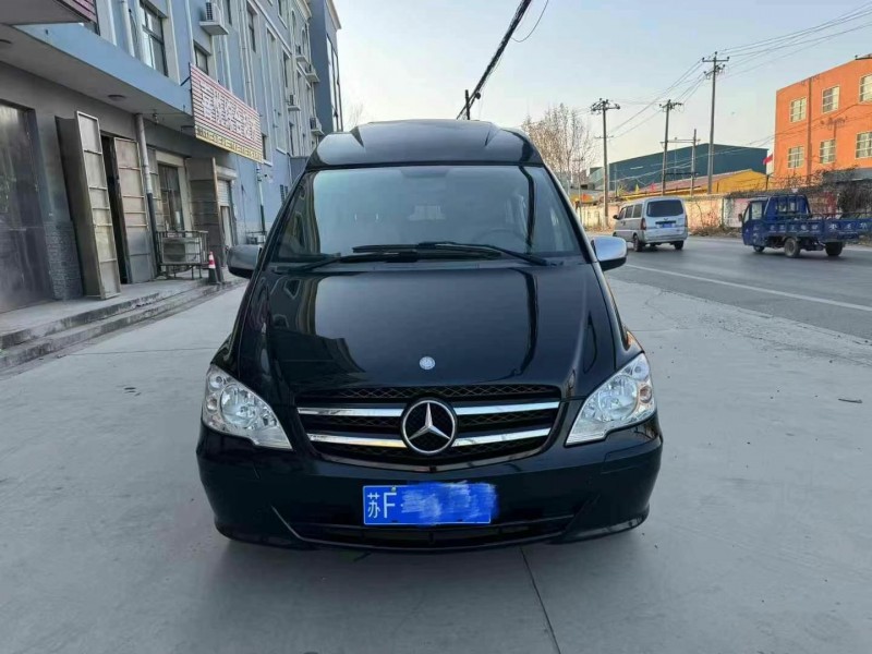 保定15年奔驰威霆1