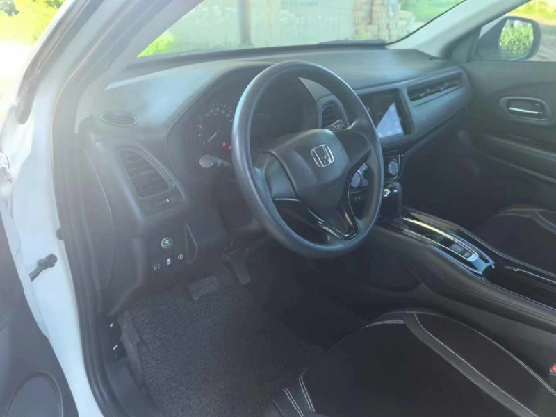 保定21年本田缤智9