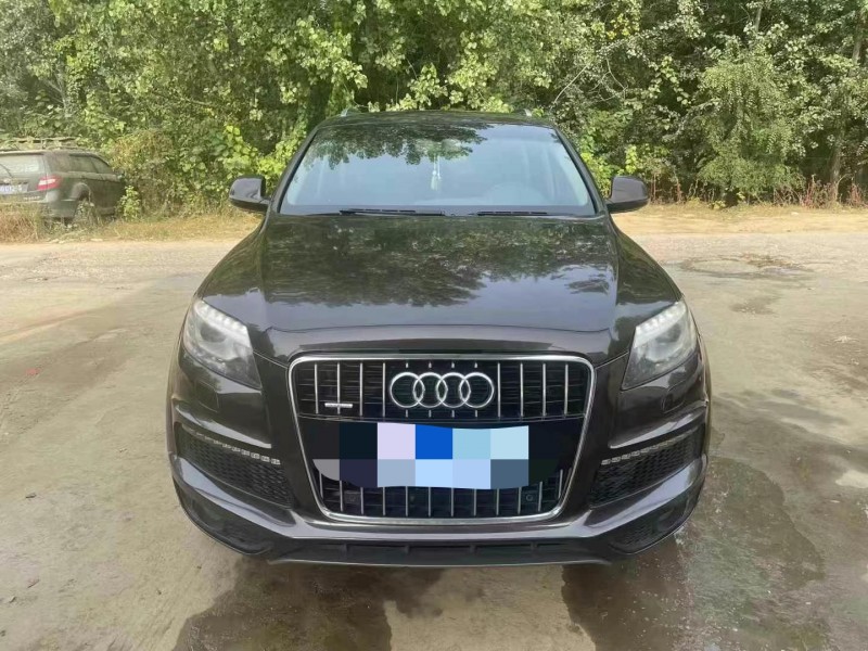 保定13年奥迪Q71