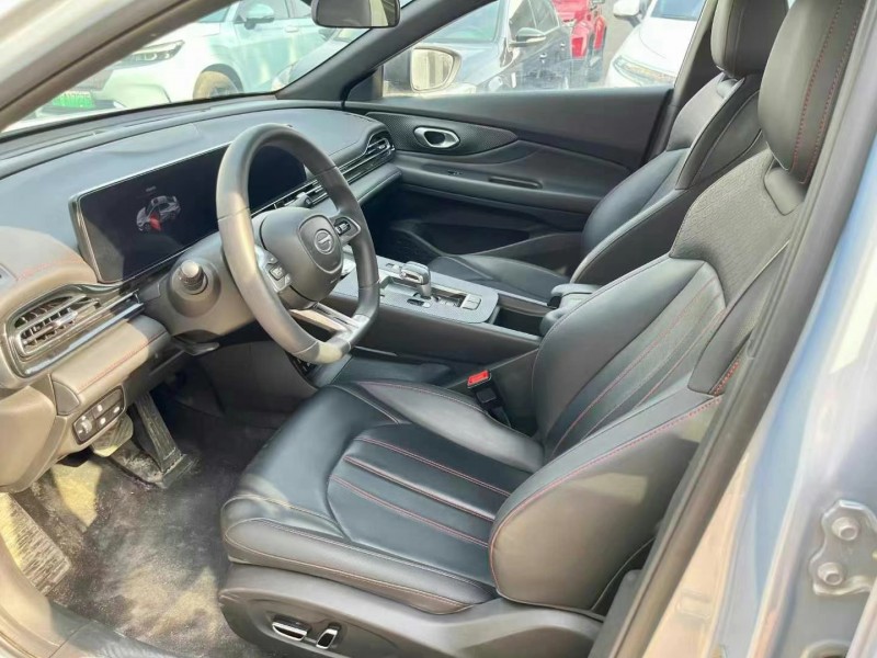 保定23年传祺影豹5