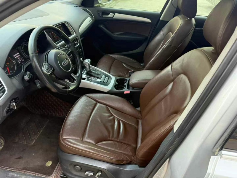 济宁15年奥迪Q55