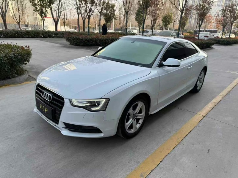 济宁15年奥迪A52