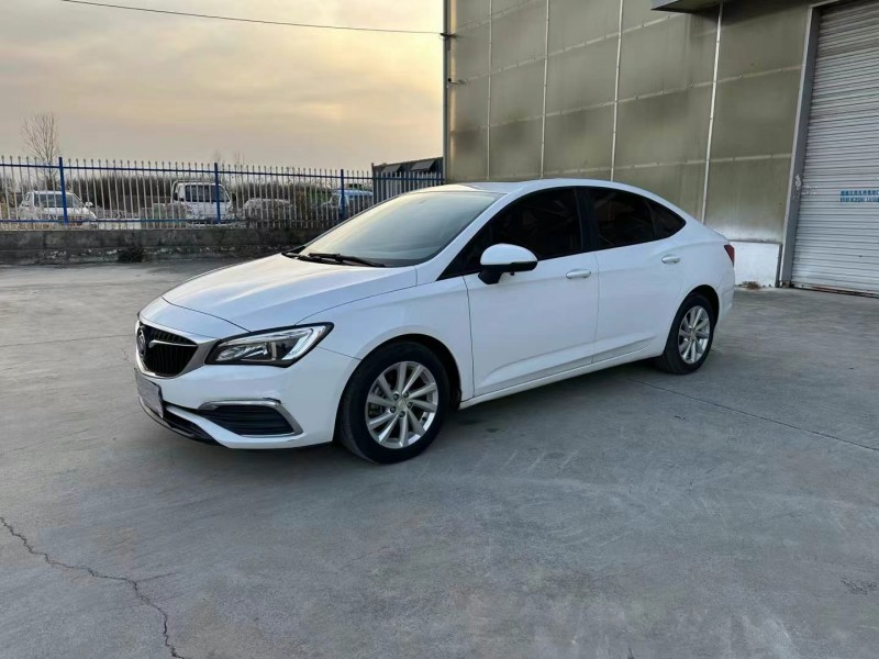 徐州18年别克威朗2