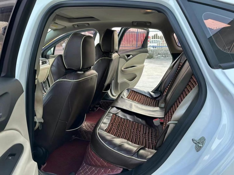 徐州18年别克威朗7