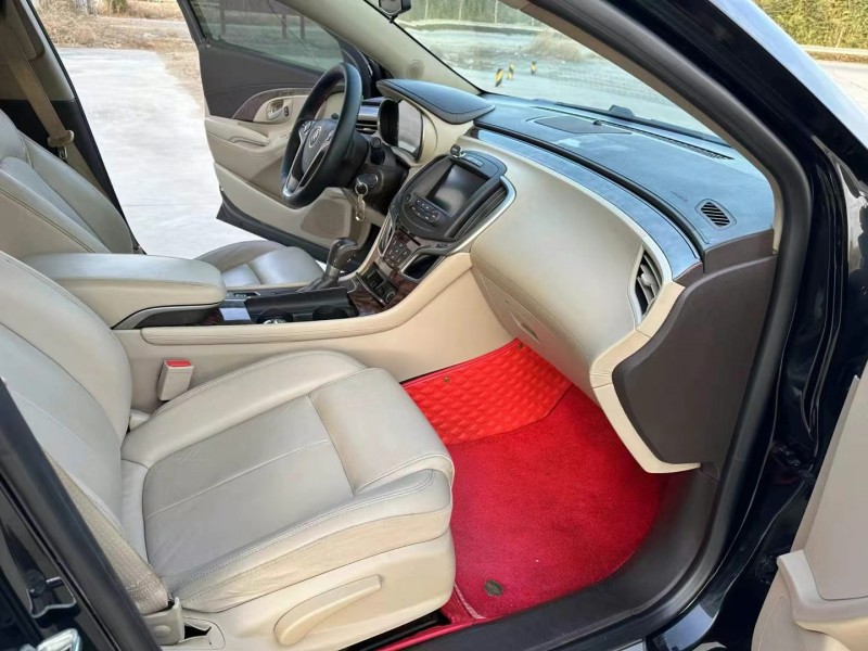 徐州14年别克君越5