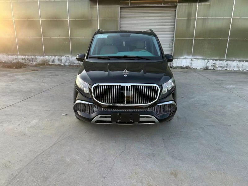 徐州19年奔驰威霆1