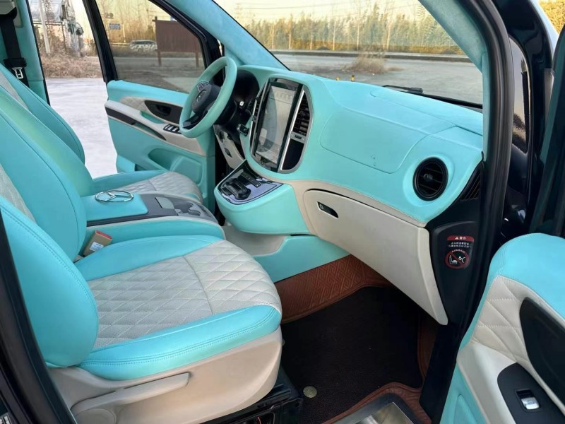 徐州19年奔驰威霆6