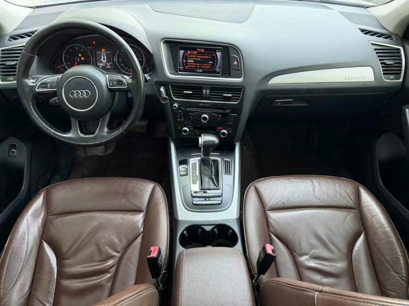 济宁15年奥迪Q54