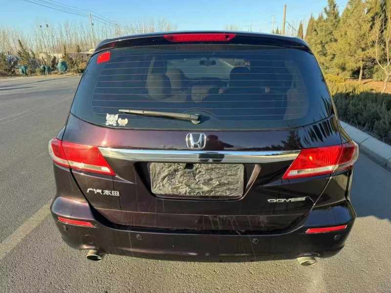 济宁11年本田奥德赛5