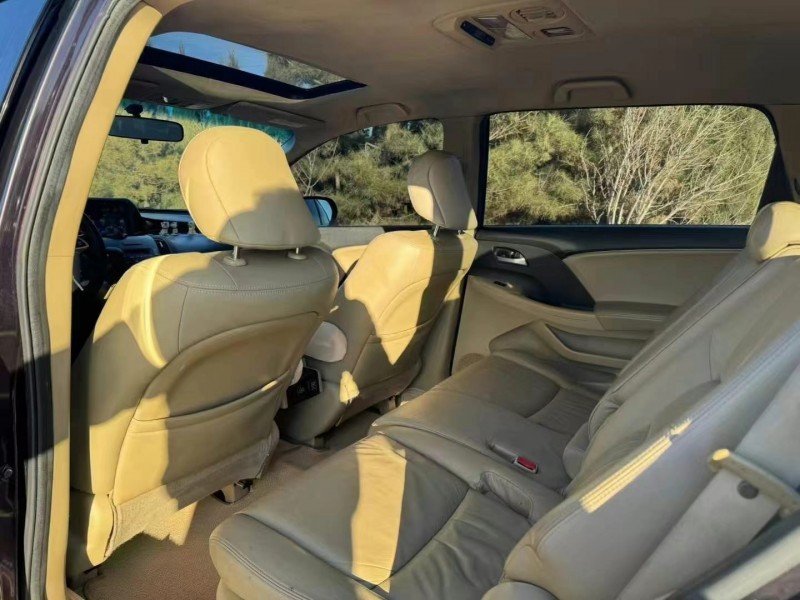 济宁11年本田奥德赛7