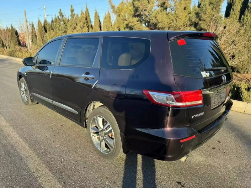 济宁11年本田奥德赛8