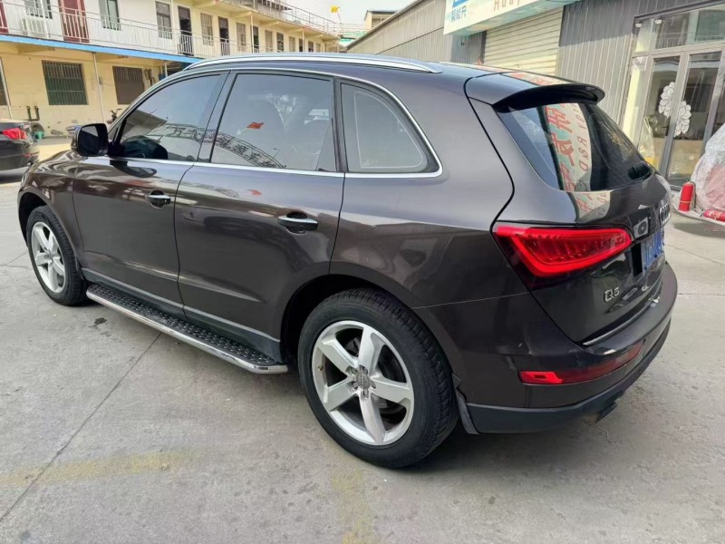 济宁16年奥迪Q57