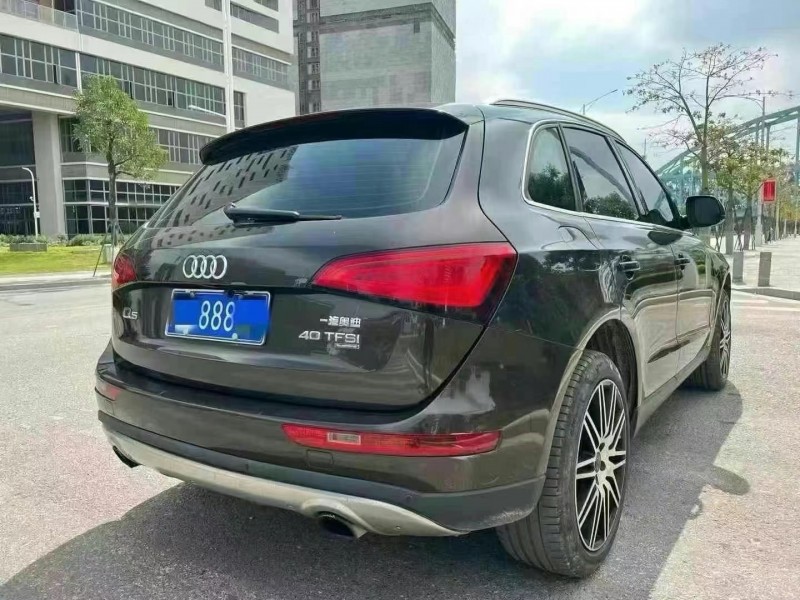 广州14年奥迪Q58