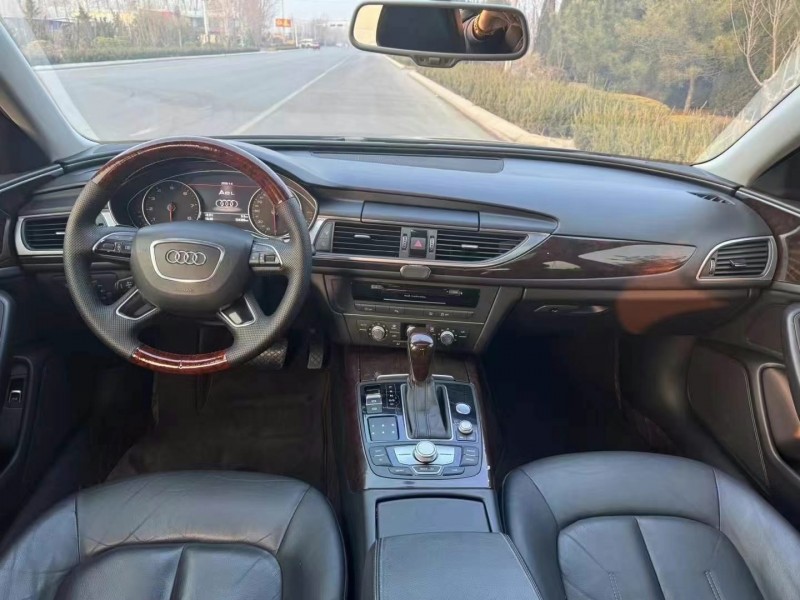 济宁18年奥迪A6L5