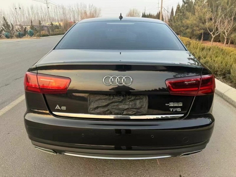 济宁18年奥迪A6L7