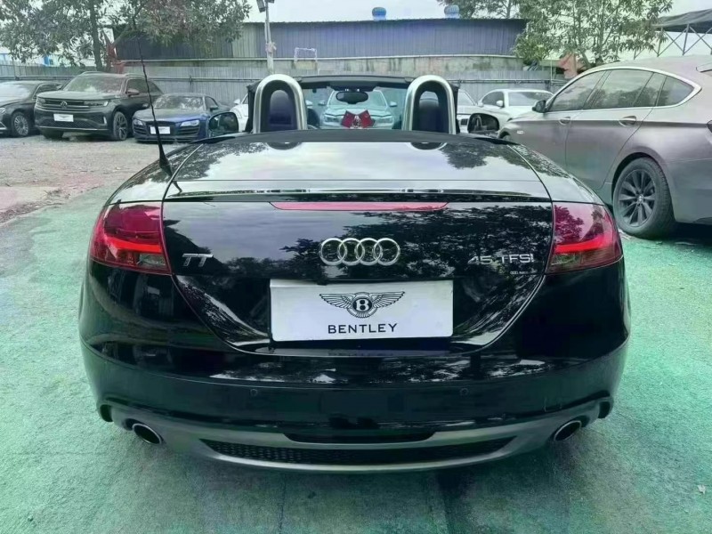 广州13年奥迪TT2