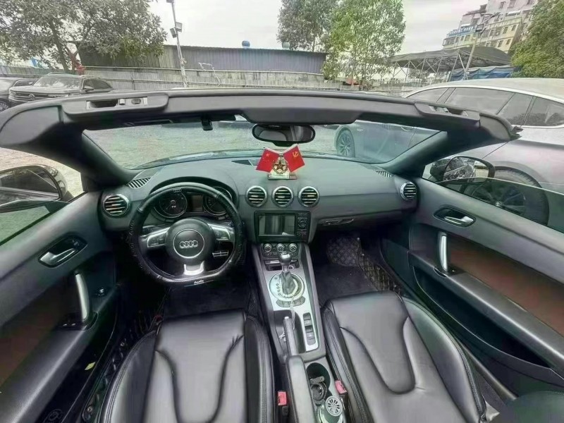 广州13年奥迪TT9