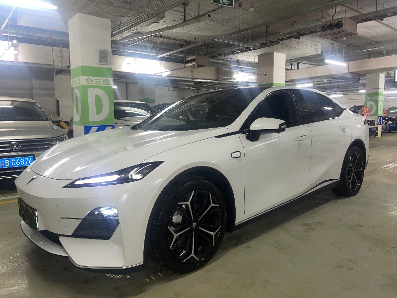 成都24年长安汽车深蓝2