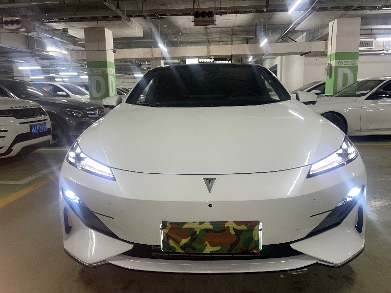 成都24年长安汽车深蓝1