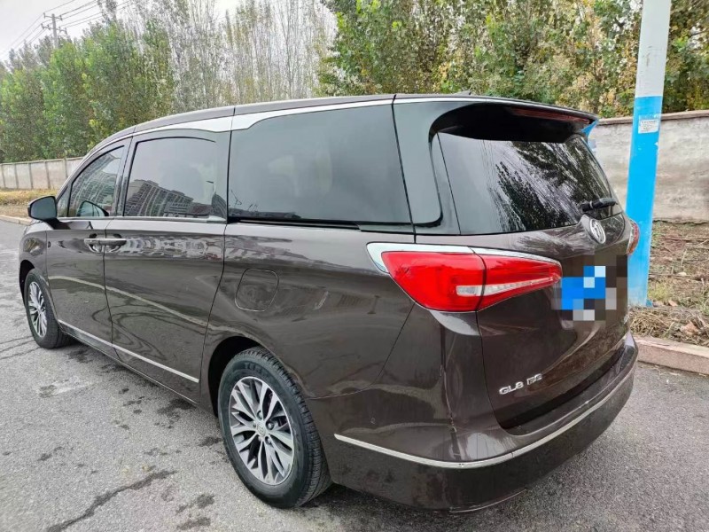 泰安17年别克GL85