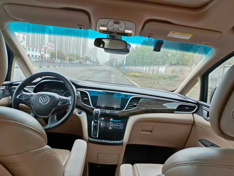 泰安17年别克GL88