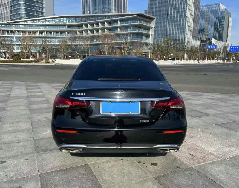 盐城21年奔驰E9