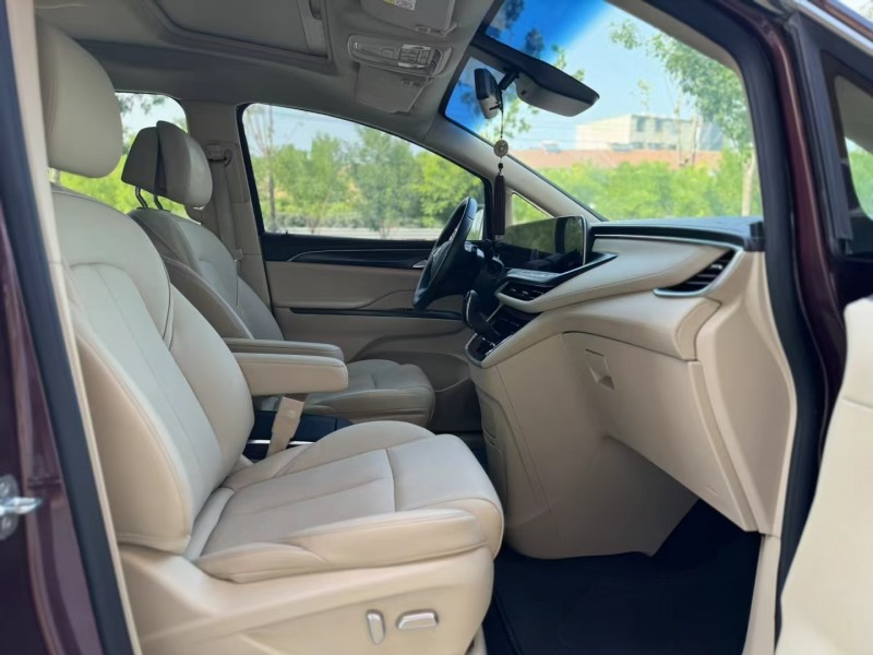 济宁23年别克GL86