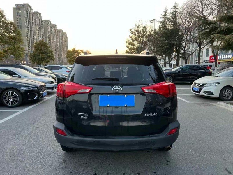 徐州15年丰田RAV42