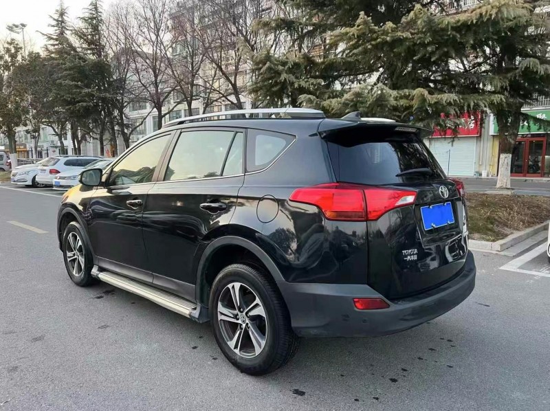 徐州15年丰田RAV43
