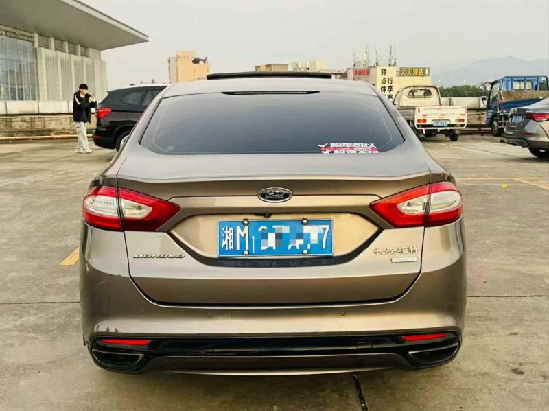 东莞15年福特蒙迪欧9