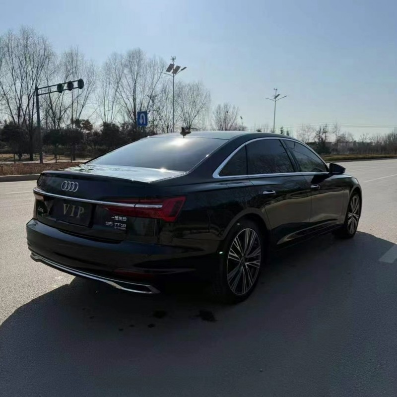 济宁23年奥迪A6L4