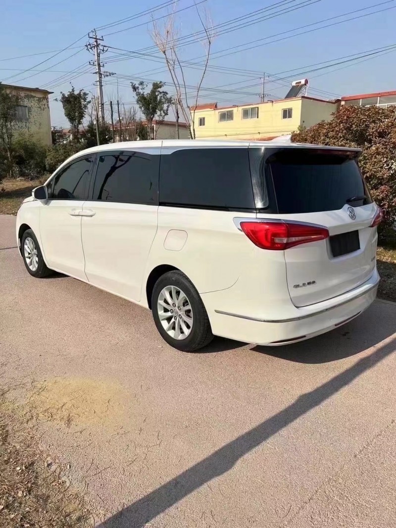 枣庄17年别克GL87