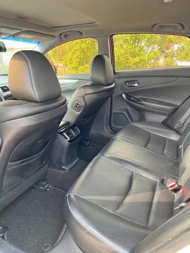 枣庄17年本田思铂睿5