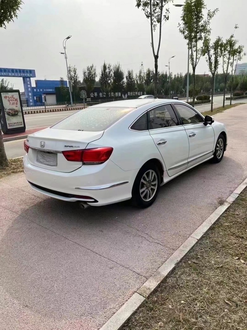 枣庄17年本田思铂睿8