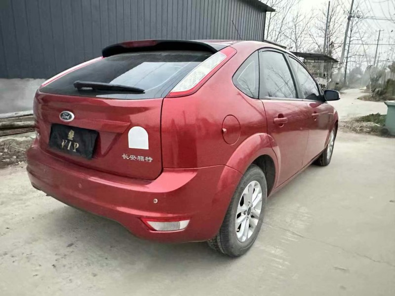 徐州15年福特福克斯8