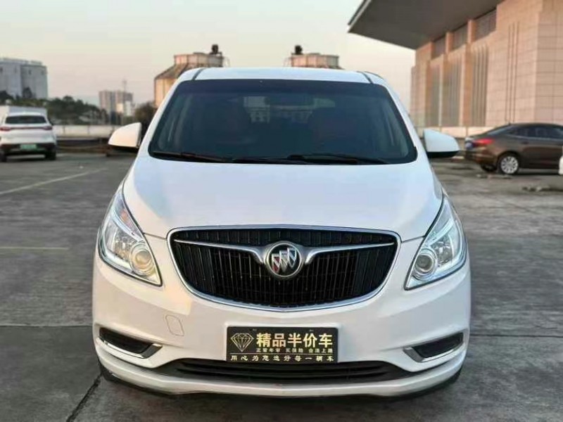 东莞17年别克GL81