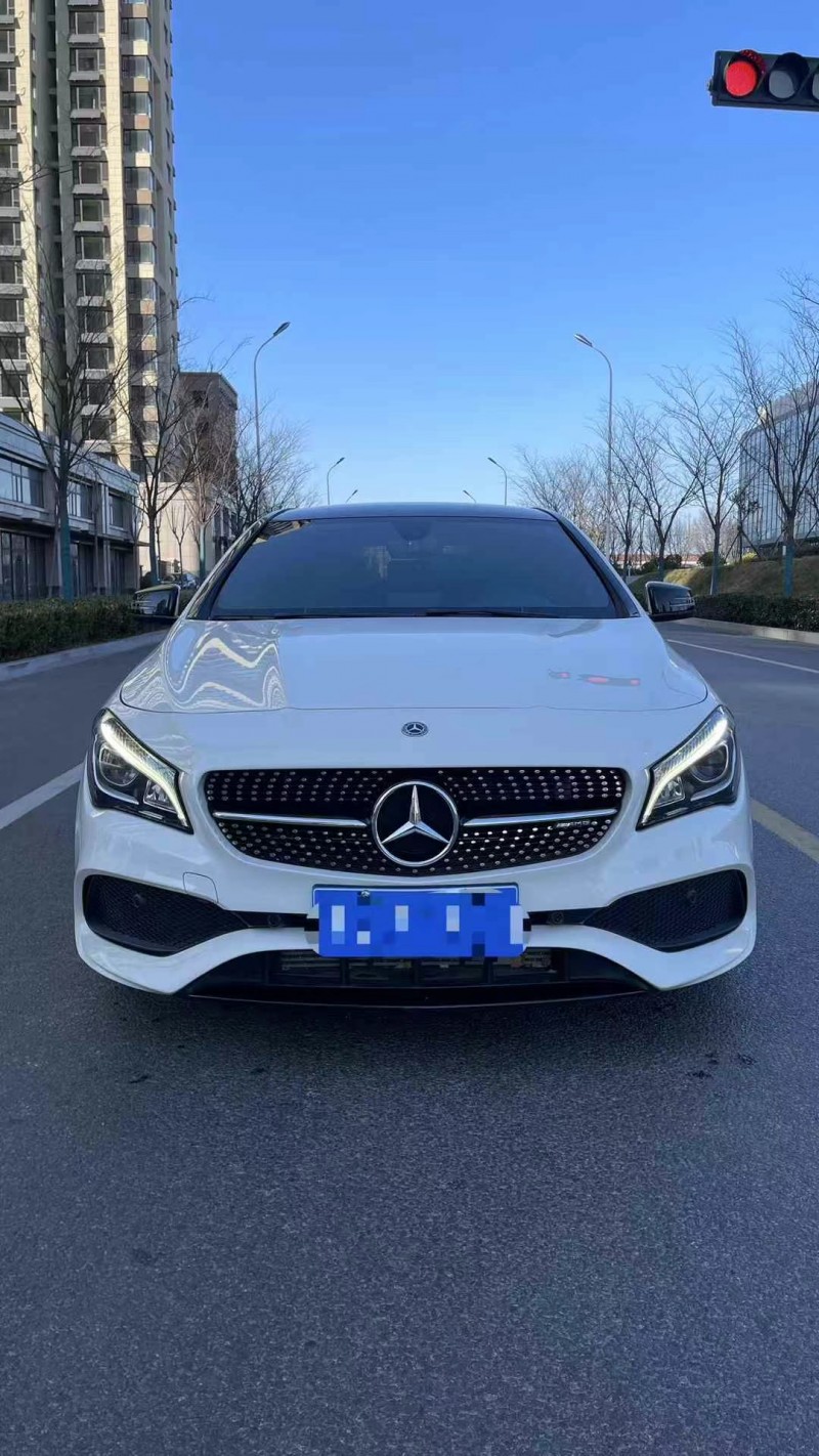 济宁18年奔驰CLA1