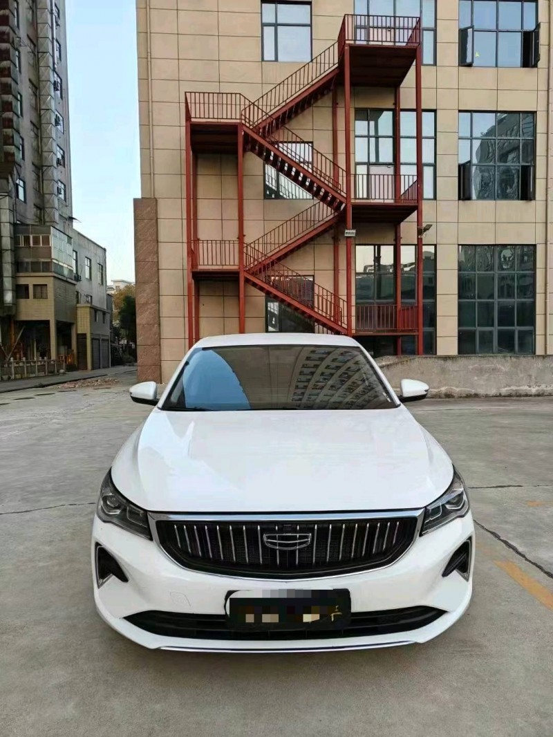 长沙24年吉利帝豪1